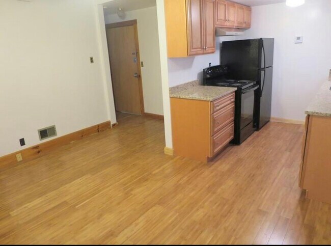 Photo - 90 Wallace St Unidad 2