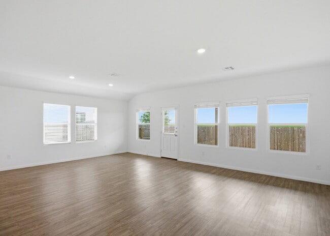 Photo - 4 Bedroom Home with Open Layout and Refrigerator Included