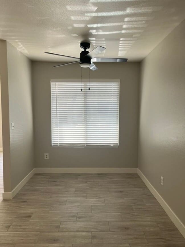 Photo - 3100 Brookfield Loop Unit 3100-B