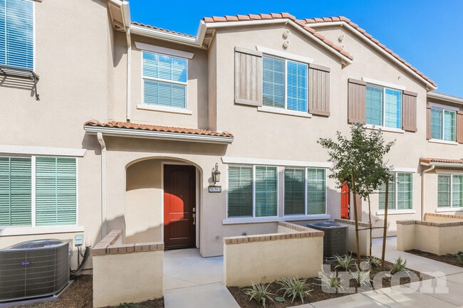 Building Photo - 36361 Amigos Ct