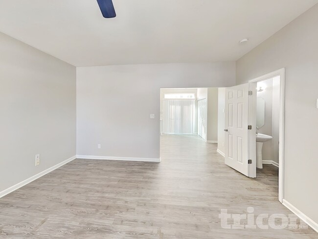 Photo - 2820 Oasis Ln