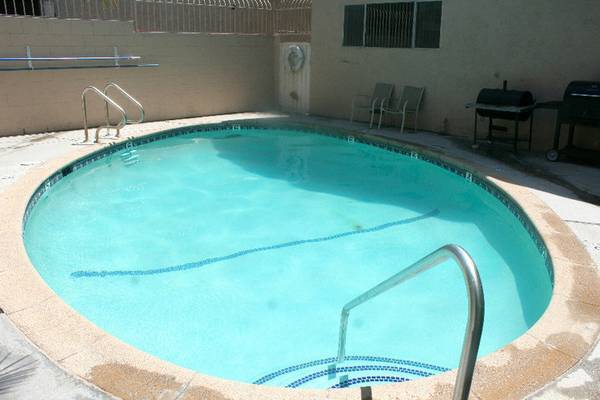 Photo - Inglewood Palms Apartments