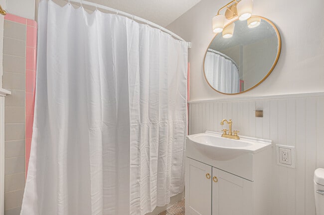 Photo - 4302 W 77th Terrace