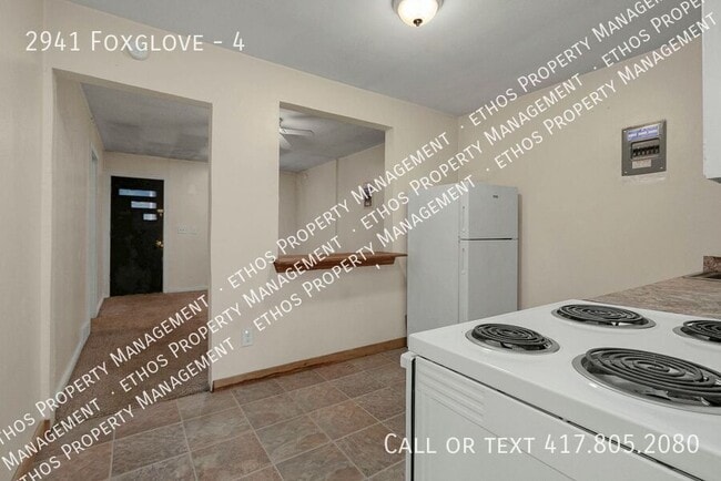 Photo - 2941 Foxglove-4 Unit 4