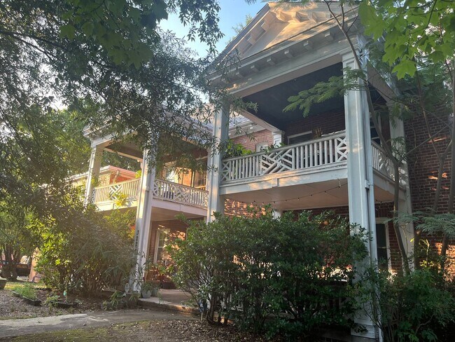 3228 W Grace St Unidad A