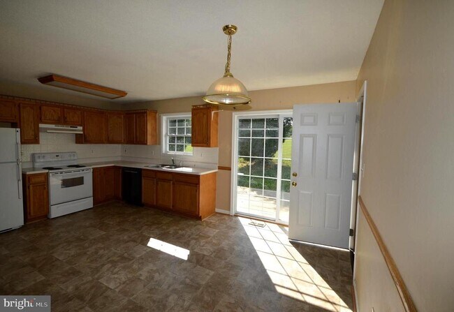 Photo - 94 Idyllwood Dr