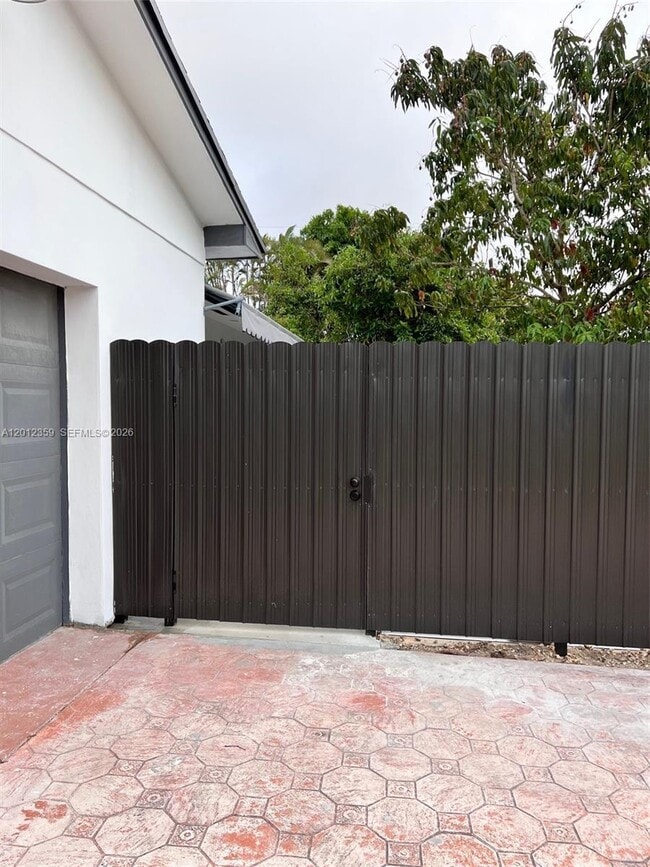 Photo - 11250 SW 173rd Terrace Unidad 0