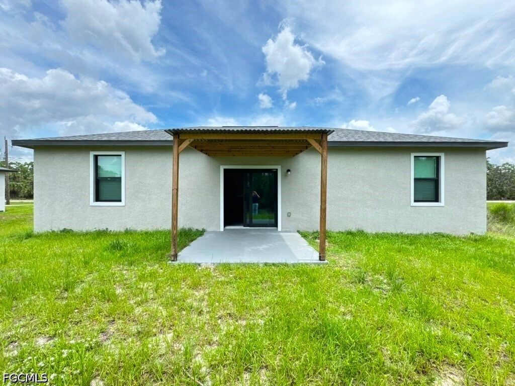 Photo - 537 Greenbriar Blvd