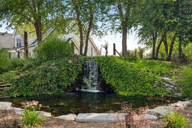 Photo - 1045 Enclave Ave