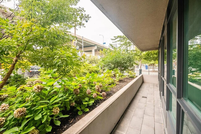 Photo - 215 Fort York Blvd Unit SI ID1384978P