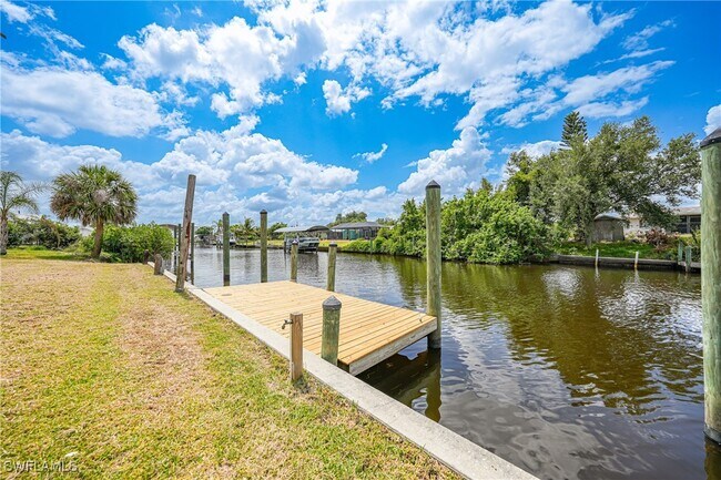 Photo - 27385 Voyageur Dr