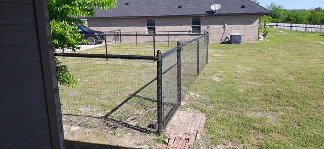 Photo - 119 Crossfire Ct