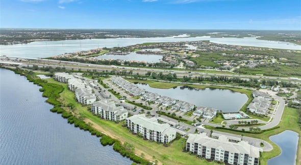 Photo - 1010 Tidewater Shores Loop Unidad 403