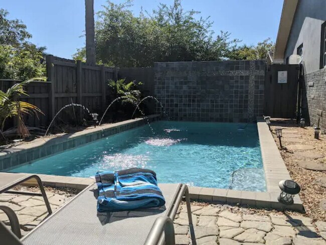 Photo - 2225 NE 14th Ave Unidad ID1056361P