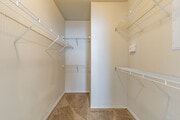 2BR, 2BA - 988 SF