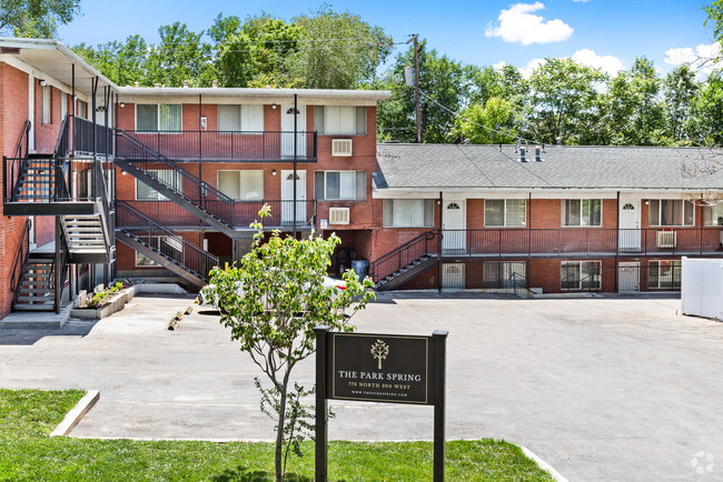 Exterior - The Park Spring Rental