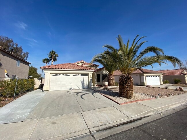 Building Photo - Newly Remodeled Single Story Home-Coming Soon!