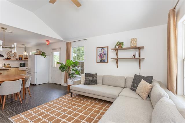 Photo - 1211 Garcia St