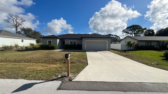 Photo - BEAUTIFUL 3 Bedroom, 2 Bathroom Home in Palm Bay!!