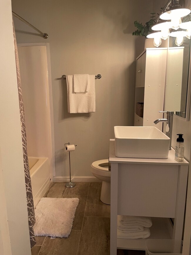 Photo - 1206 17th St Unit 1