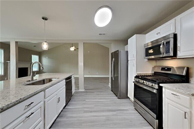 Photo - 1210 Port Royal Ct