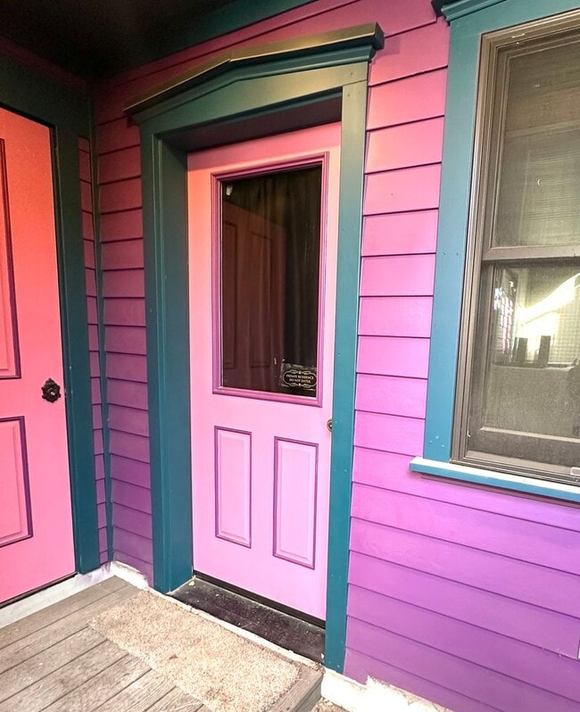 Photo - 301 S French St Unit Apartment