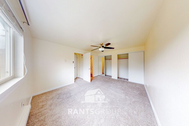 Photo - Indian Creek 2 Bedroom!
