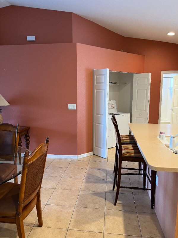 7060 Strand Cir Unit 7060
