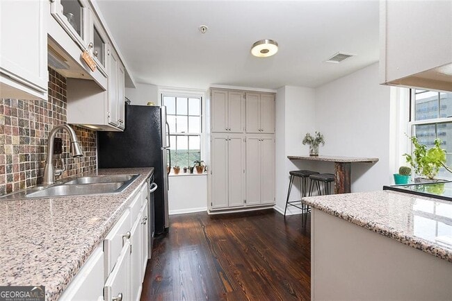 Photo - 199 14th St NE Unidad APT 1805