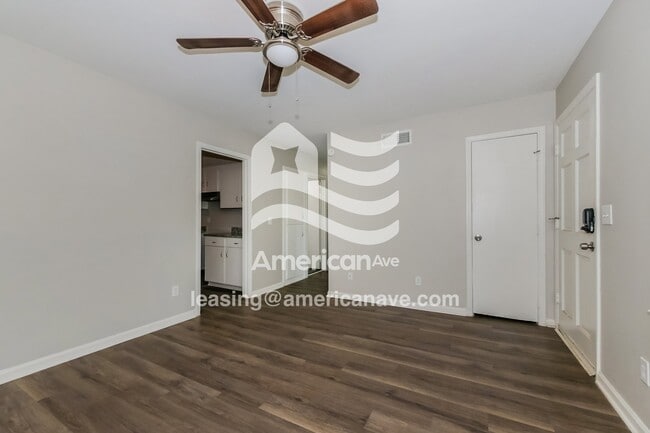 Photo - 2332 Watkins Dr