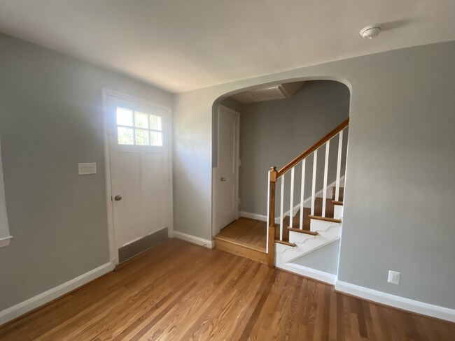 Photo - 5516 Medwick Garth N Townhome