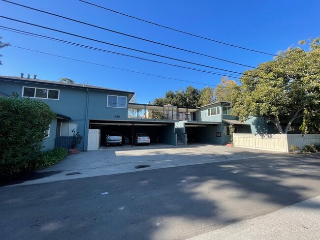 Photo - 1249 Hoover St Unidad 4