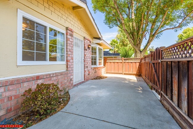 5663 Calmor Ave Unit 01