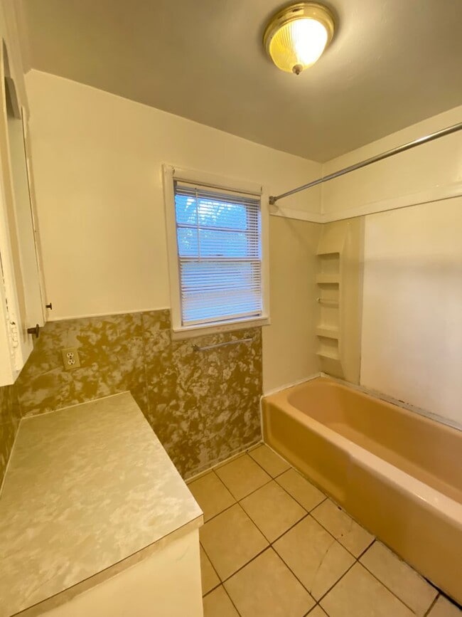Photo - 1113 Peachtree St