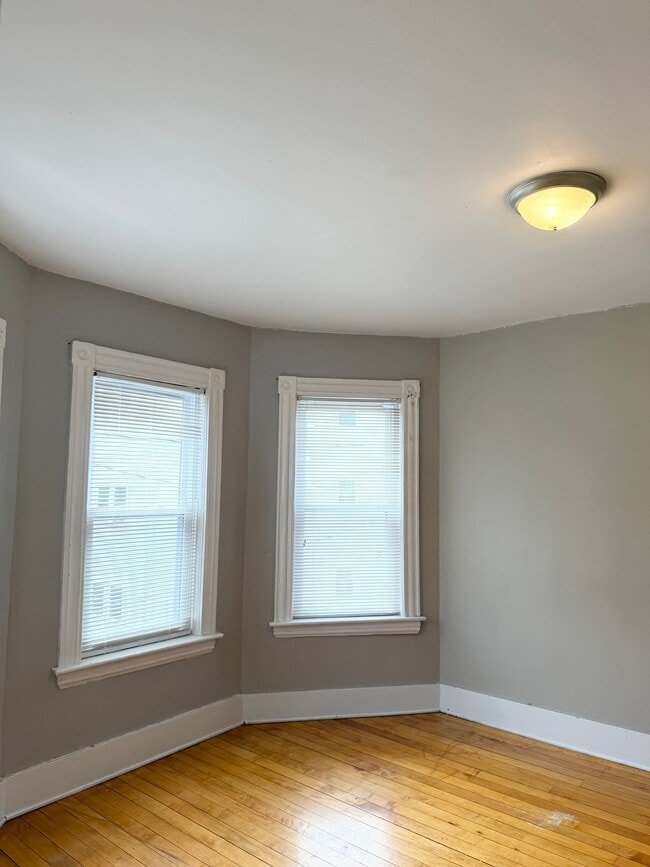 Photo - 12 Fairmont Pl