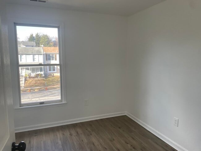 Photo - 45 Craftsman Ct