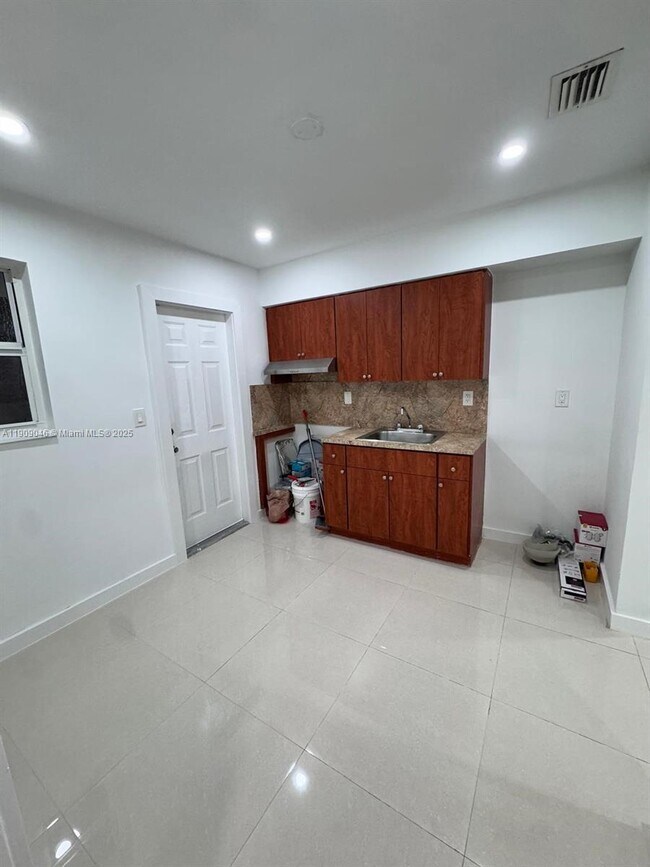 Photo - 5480 NW 4th Ave Unit 1