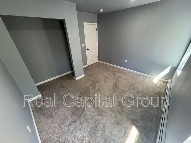 44 Alexander St Unit 3