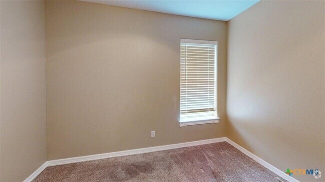 Building Photo - 142 Jesse James Dr Rental