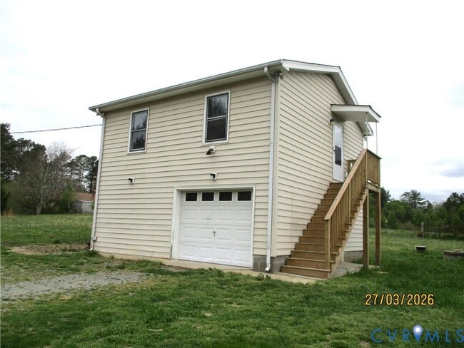 Building Photo - 13370 Greenwood Rd