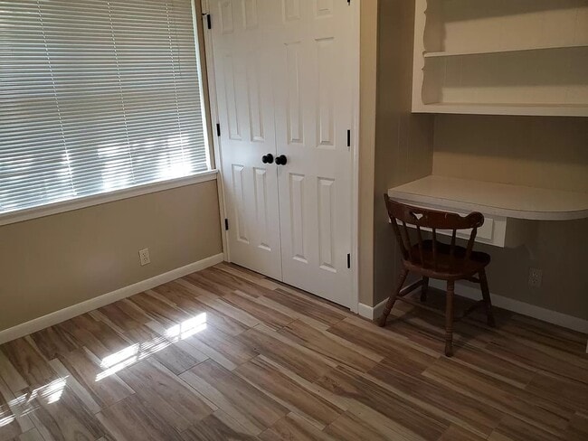 Photo - 3801 Nichols Dr