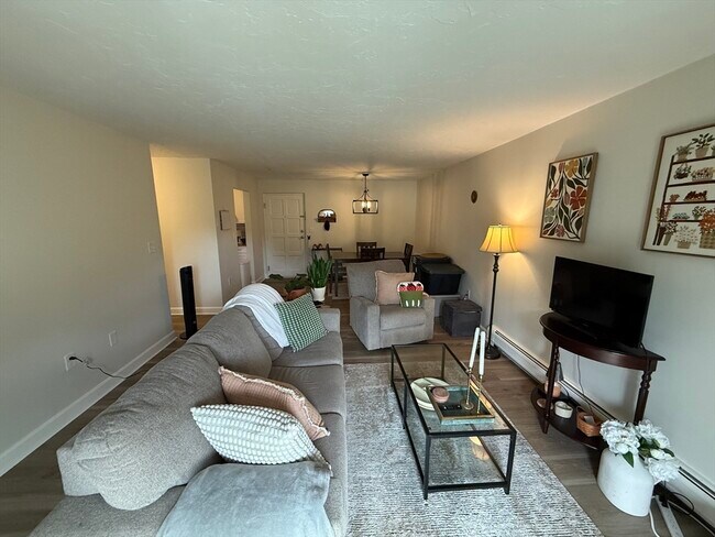 Photo - 16 Winter St Unit 33C