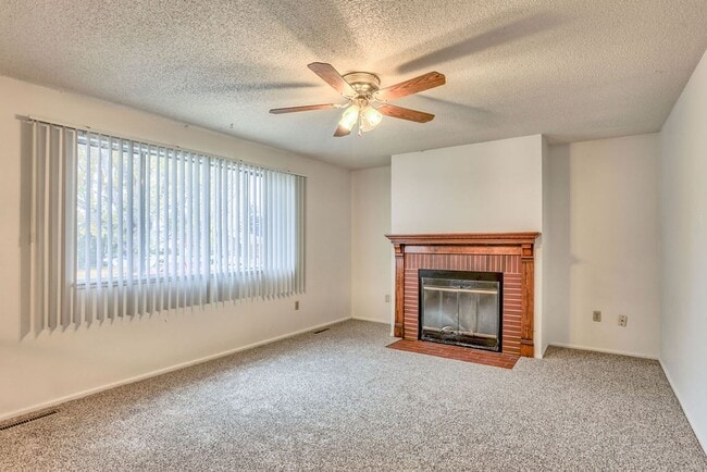 836 Winchester Dr