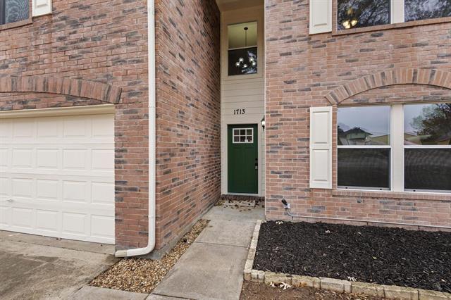 Photo - 1713 Pebblebrook Ln