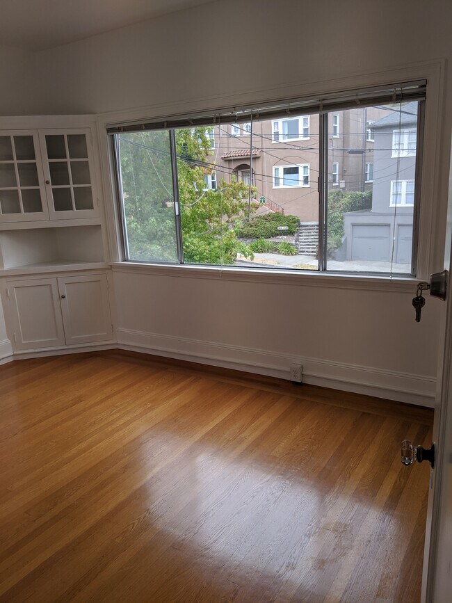 Photo - 1538 Arch St Unit 1542