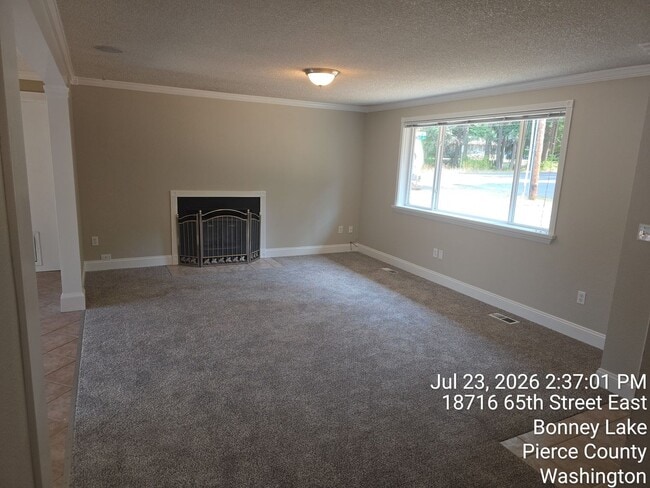 Photo - 18716 65th St E