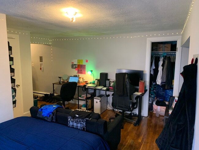 Photo - 12 Keswick St