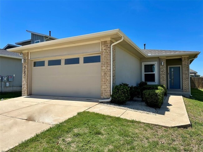 Photo - 5132 Vanner Path