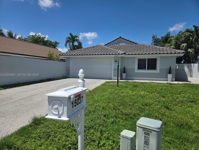 Building Photo - 15037 Brighton Ln