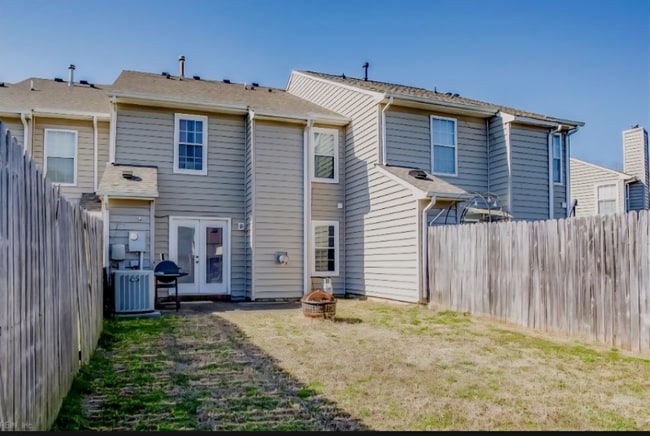 Photo - 3813 Lamplighter Ct